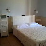 Mario Spagnoli Hostel *