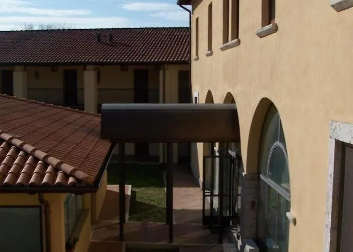 Mario Spagnoli Hostel