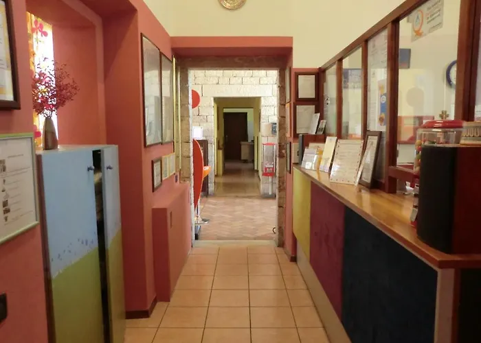 Mario Spagnoli Hostel *